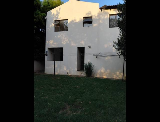 3 BEDROOM PROPERTY TO RENT IN FOURWAYS